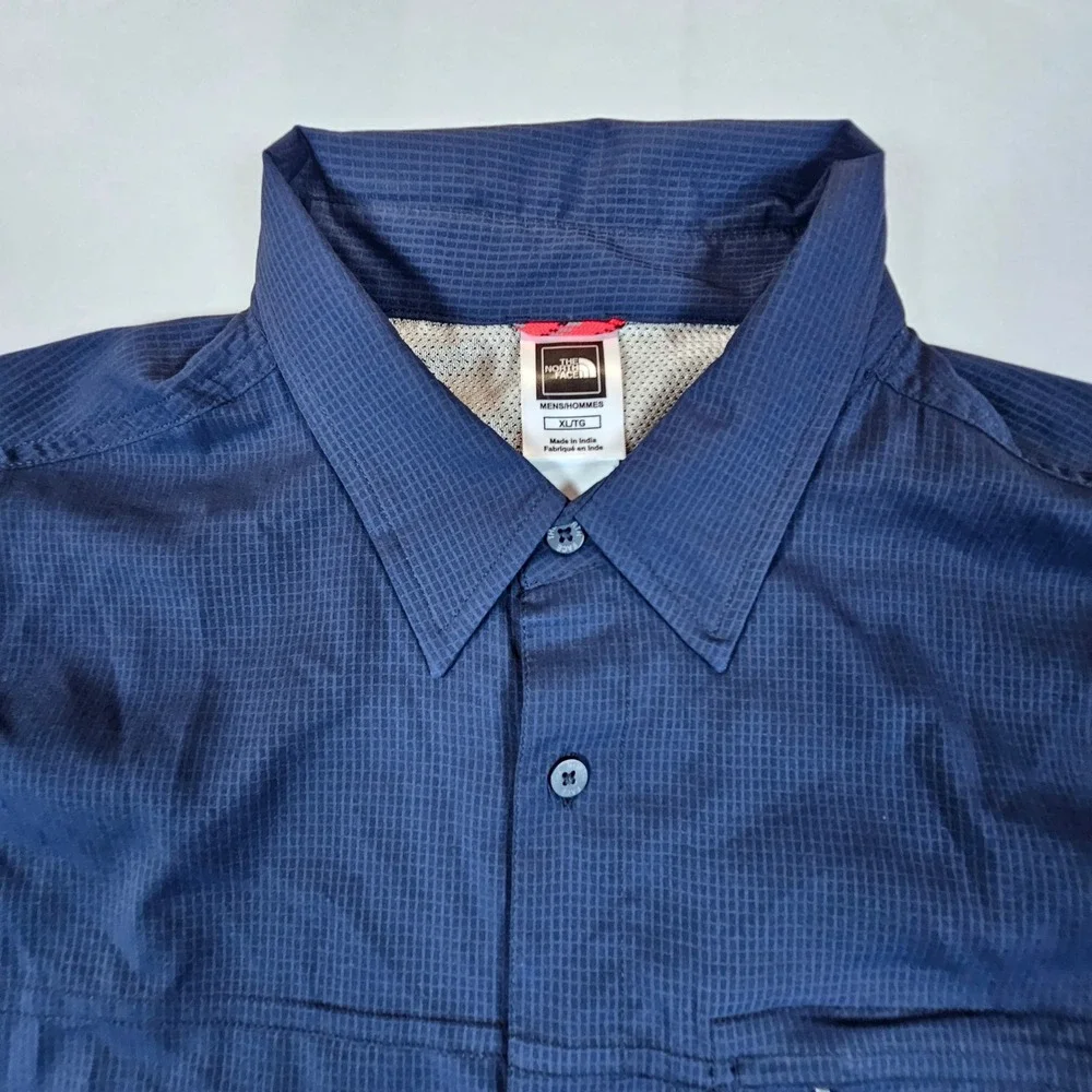 Lot of 2 The North Face Mens XL Hiking Shirts Short Sleeve Ripstop Blue Grey